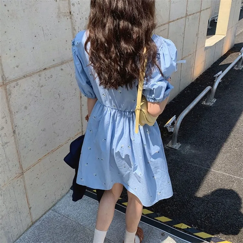 

GOOHOJIO New 2020 Women's Summer Dresses High Waist Square Collar Casual Puff Sleeve Embroidery Floral Wild Mini Dress One Size