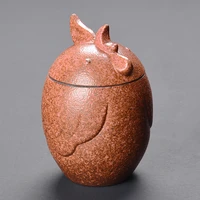 2021 new urn pet ceramics coarser pottery turned golden chicken animal cremation ash sealed pot can be used as a souvenir