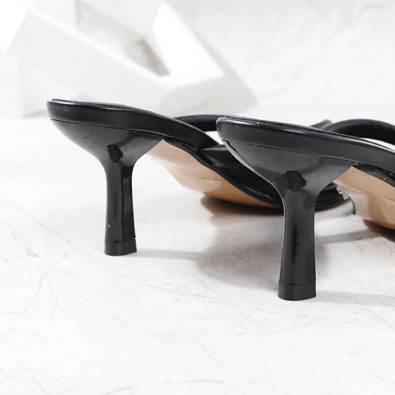 Шлепанцы женские сланцы сандалии на высоком тонком каблуке без застежки