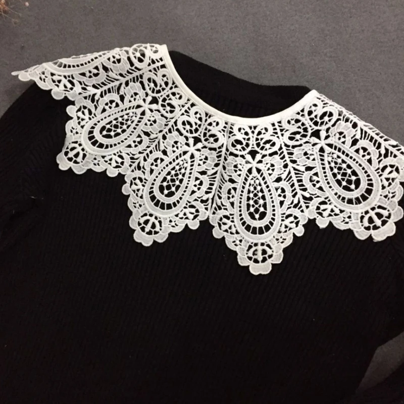 

Hanfu Style Embroidery Floral Lace Fake Collar Shawl Wrap with Snap Fastener Button Vintage Decorative Dress Necklace Lapel Blou