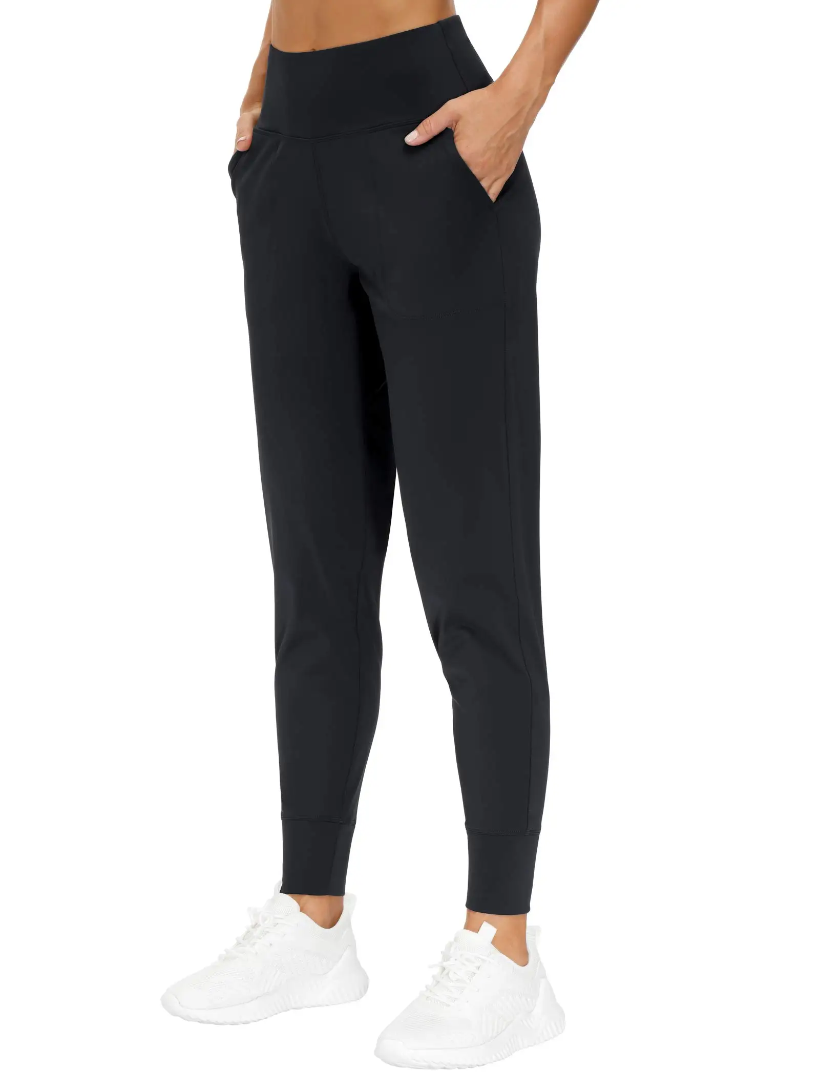 

Sportswear & Accessories