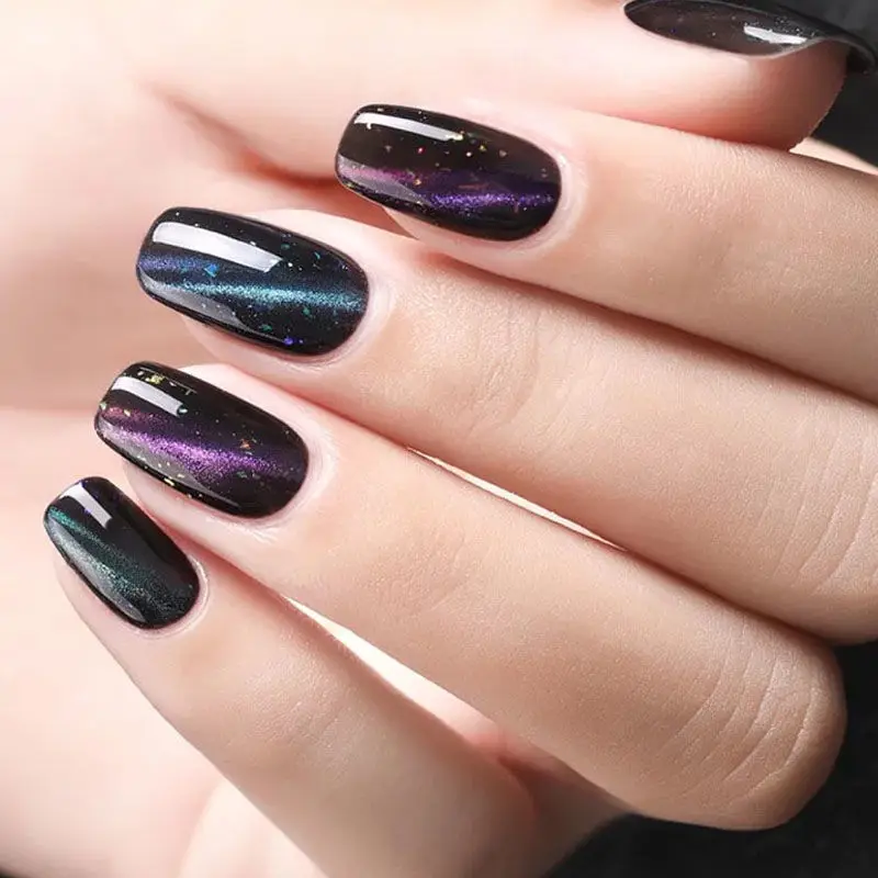 Тренды маникюра кошачий глаз. Маникюр 2024 модные кошачий глаз. Маникюр кошачий глаз 2022-2023. Кошачий глаз 2023. Шеллак 2022 кошачий глаз.