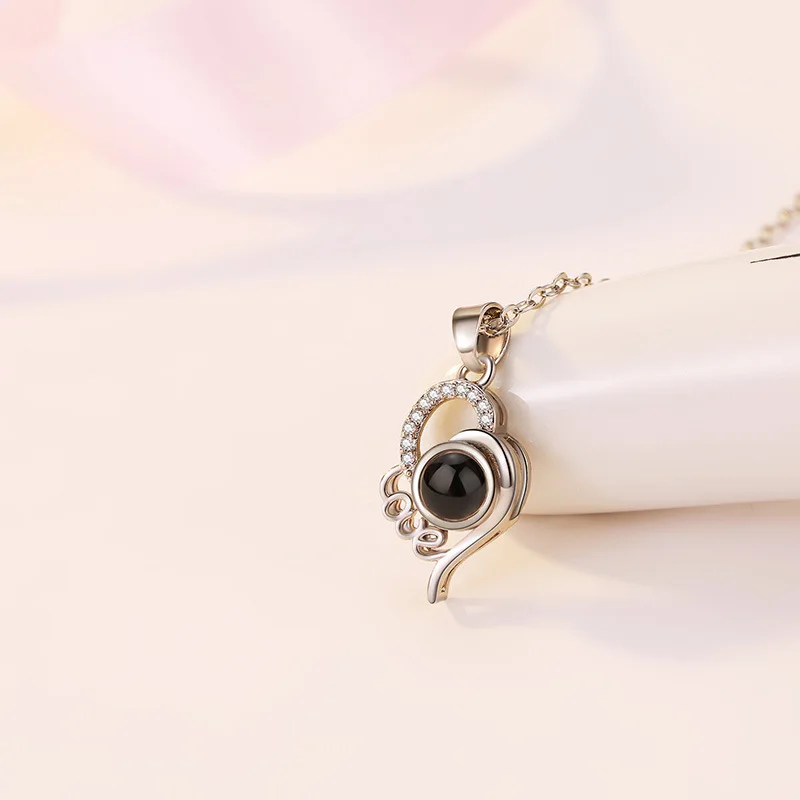 silver love heart Воспоминания о романтической любви свадебное ожерелье розовое золото и серебро 100 языков I love you Проецирование кулон ожерелье - Окраска металла: silver love heart