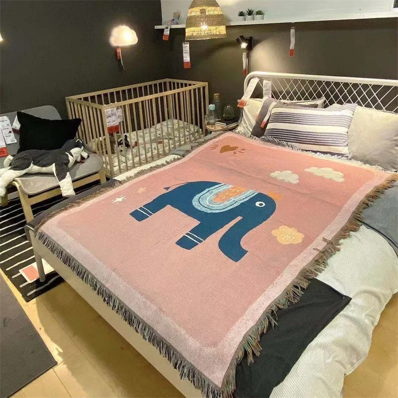 Satin Al Fil Altında Bulutlar Dekoratif Kanepe Atmak Sandalye Covver Duvar Asılı örme Kalın Kumaş çizgi Film Yatak çarşafı Kumaş Halı