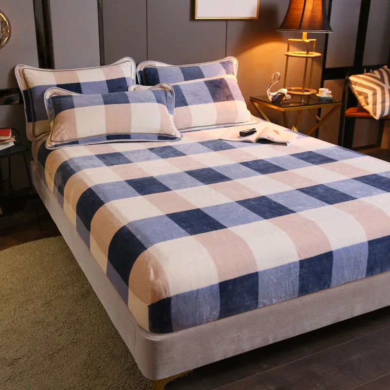 Теплая натяжная простыня из микрофлиса с подогревом очень мягкая уютная