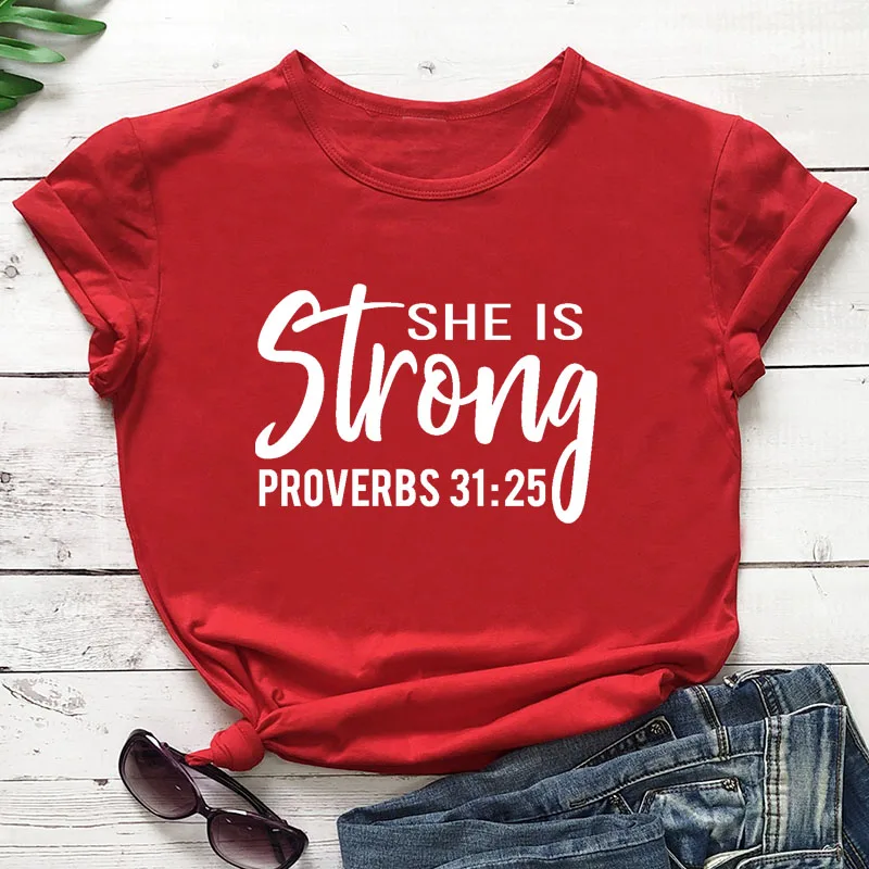 Женская христианская футболка She Is Strong Proverbs хлопковая летняя религиозная с