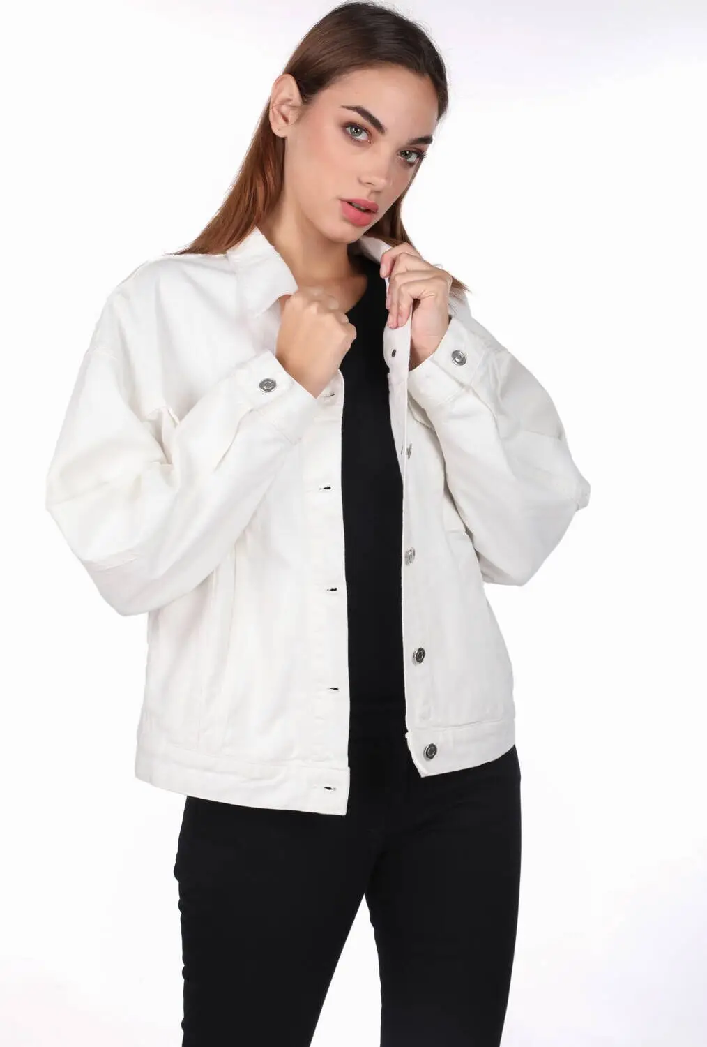 

Blue White Female Ecru Ceket