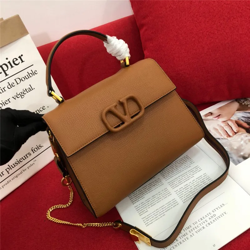 

Palm pattern underarm women's bag flip hand messenger bag versatile cowhide one shoulder foreign trade small square bag