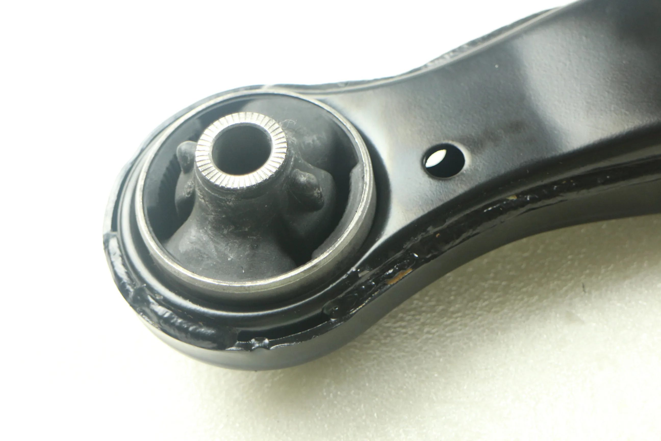Передний левый рычаг управления 48069-58010, 48069-33060 подходит для Toyota CAMRY HARRIER ACU35 ESTIMA LEXUS RX300