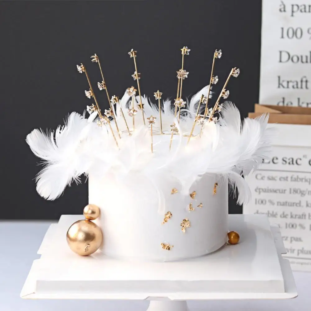

Cake Topper Exquisite Faux Crystal Star Alloy Decorative Cake Crown for Birthday