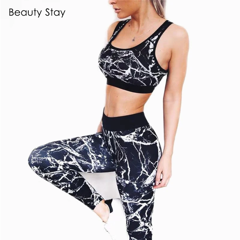 Женские леггинсы для фитнеса черно белые с мраморным принтом из полиэстера