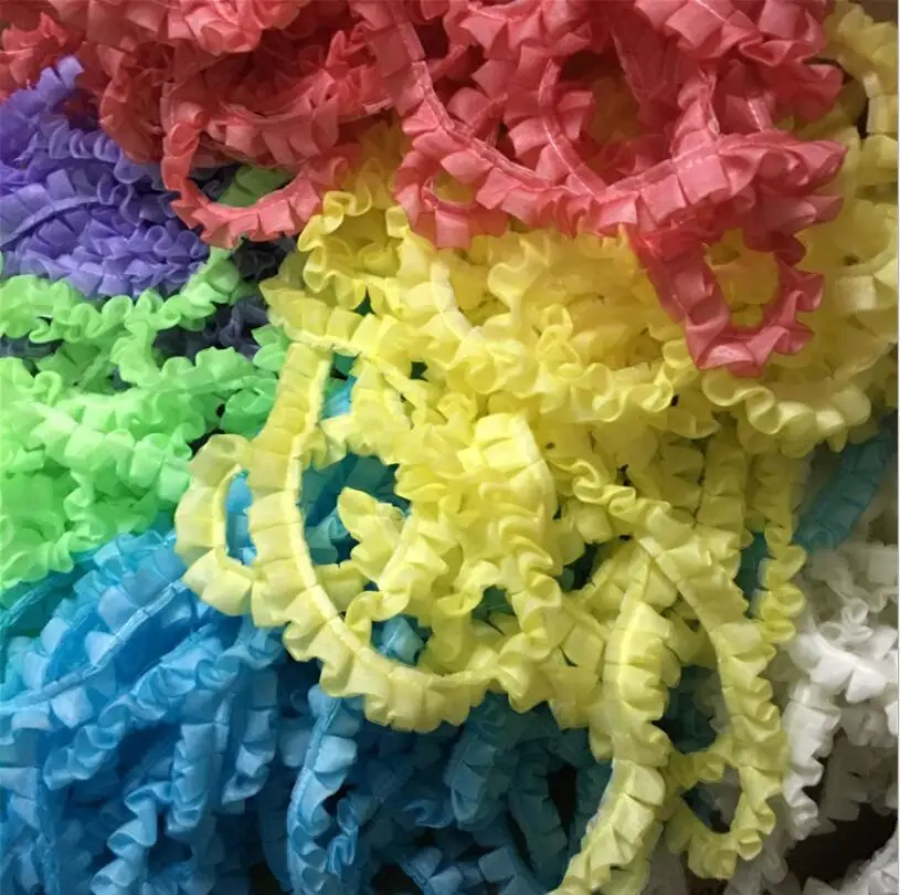 

30Meters Red Yellow White Black Ruffle Lace Chantilly Pleated Lace Trim Ribbon Sewing Crafts for Bridal Baby Lingerie 20mm Wide