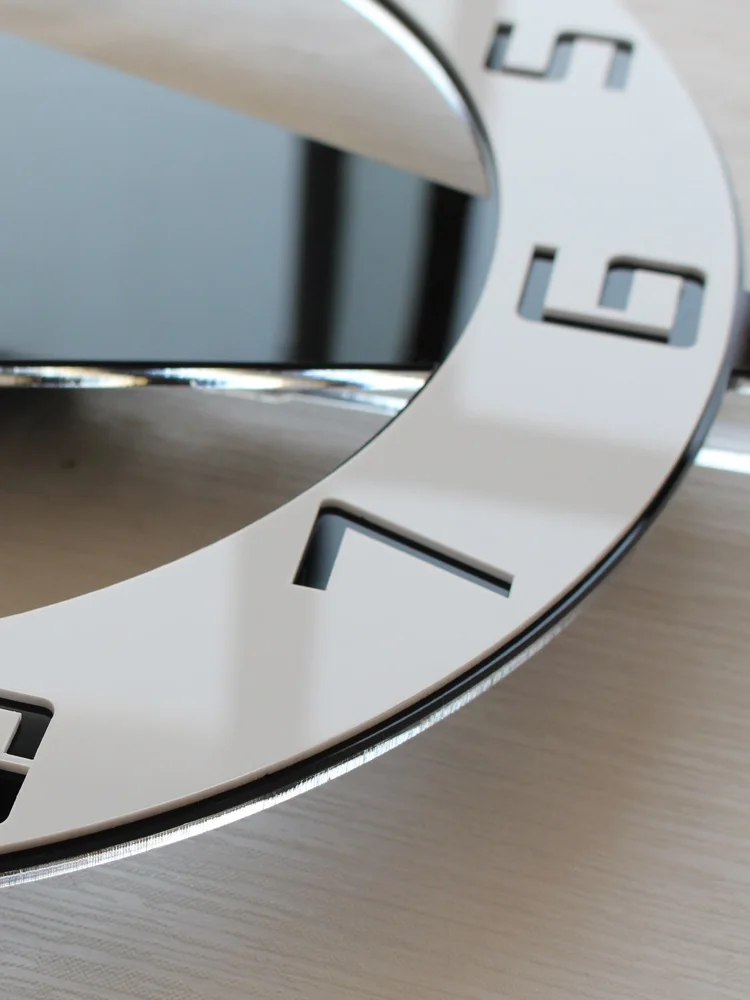 

Nordic Fashion Modern Wall Clock Silent Creativity Luxury Wall Clock Minimalist Home Decorations Horloge Murale Wall Decor BC50G