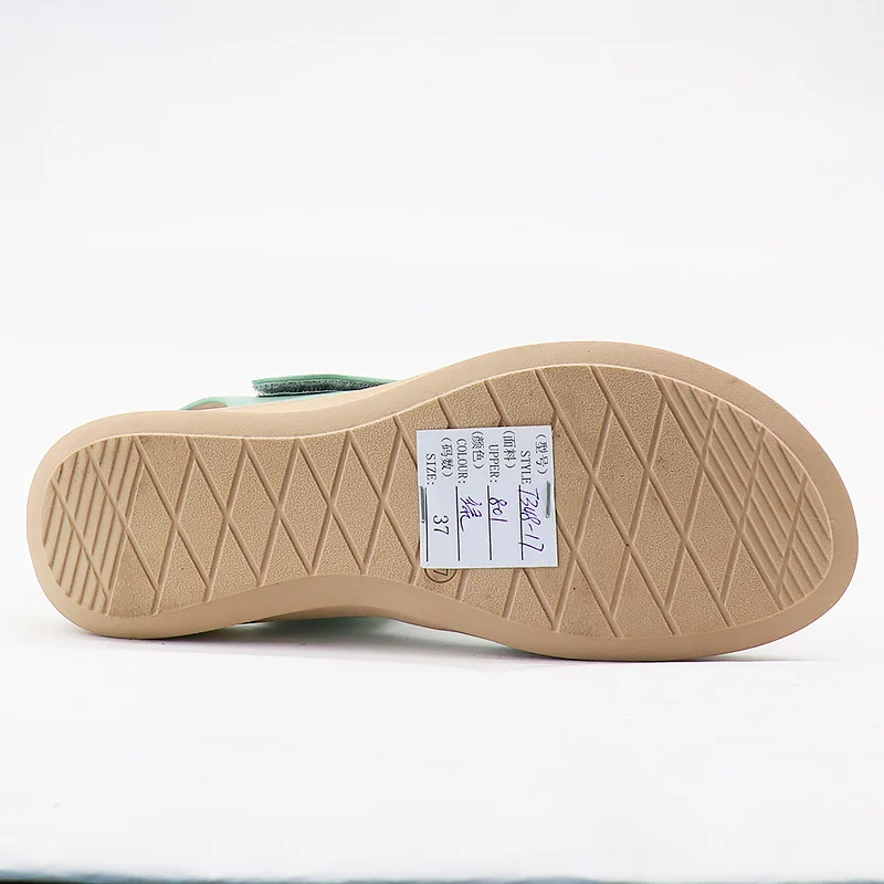 

Beach Sandals Summer Light Green Color Non Slip Soft Ladies Sandals Comfortable Plat Fashion Sandals Women 2021 New