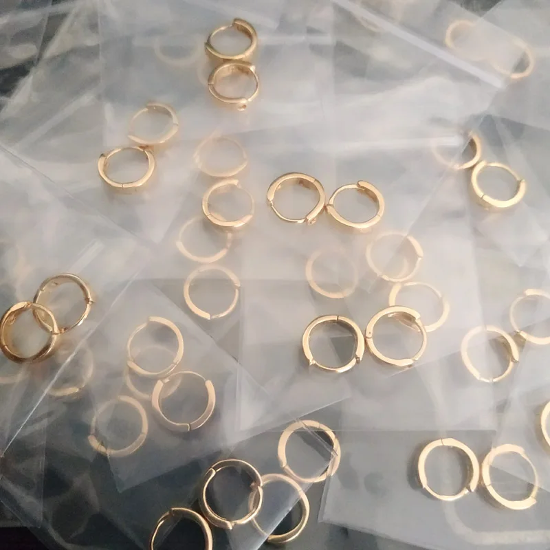 10 пар оптовая продажа Детские серьги золотые очень небольшие кольца для