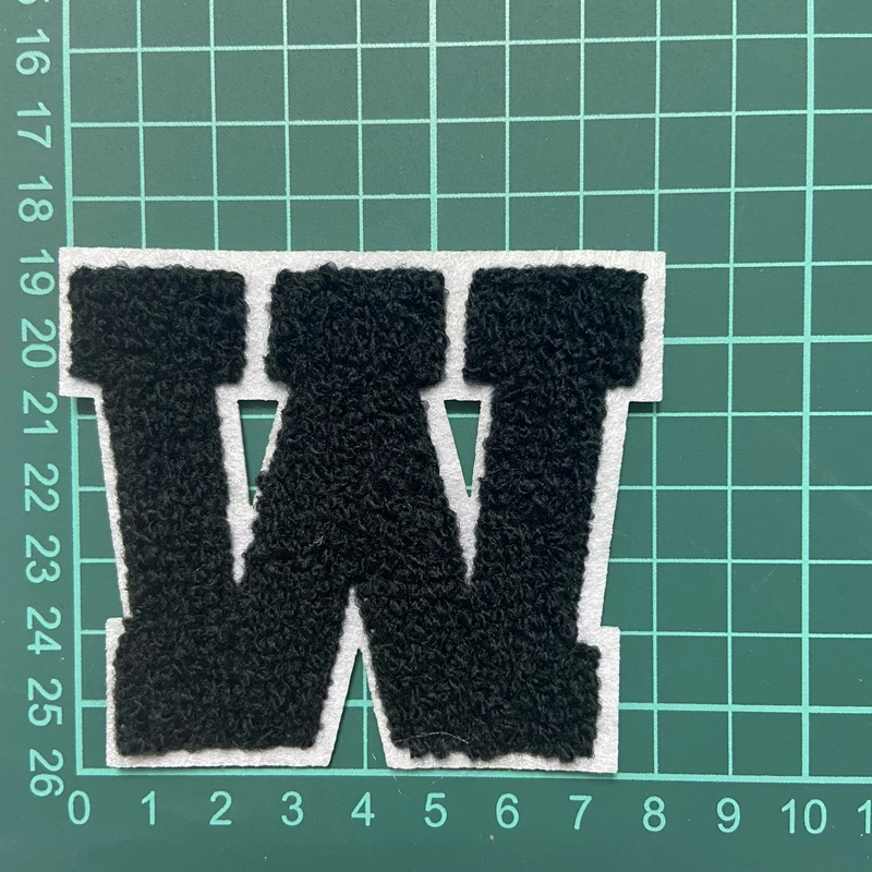 

2021 New 3D Black A-Z 26 Letters Chenille Embroidered Patches Sew-on Alphabet Letter Embroidery Applique Sewing On Badge1 Set