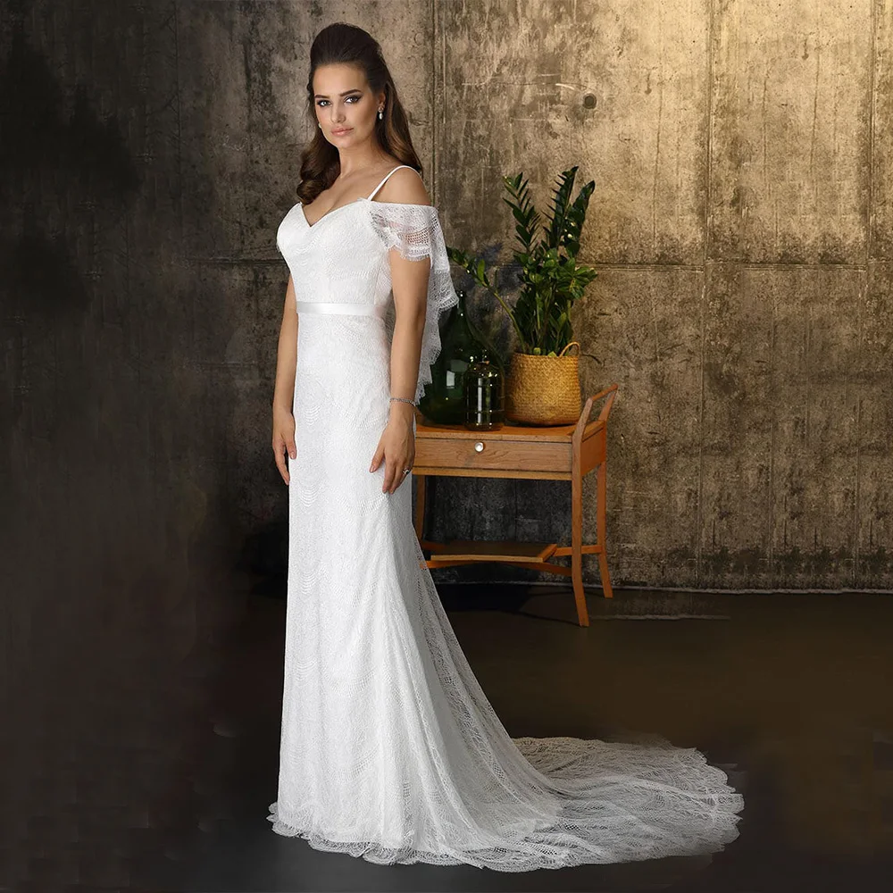 

Sheath Wedding Gown Of Woman Spaghetti Straps Charming Bridal Dress Sweep Train Sweetheart Backless Tulle Plus Size