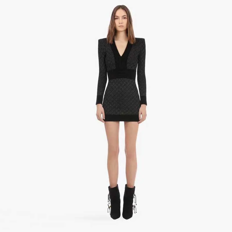 

Wholesale 2019 New woman's dress Black jacquard Long sleeve V-neck Sexy celebrity cocktail party bandage dress
