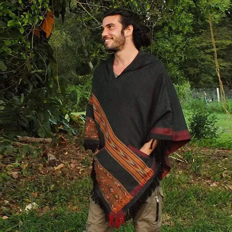 

New Bohemian Loose Short Sleeve Printed Ethnic Hooded T-shirt for Men in Spring 2021