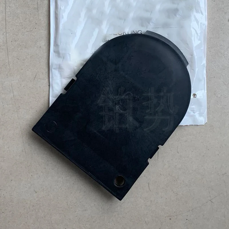 

Автомобильная накладка 2011-2018Por sch eCa yen ne 3,0 T 4.8L Автомобильная Нижняя защитная пластина блокирующая крышка Автомобильная Нижняя защитная пла...