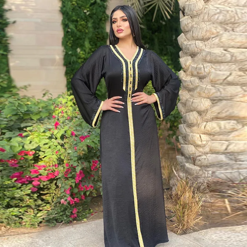 

2021 Summer New Middle East Kaftan Robe Women's Dress Hot Diamond Ribbon Lace Dubai Abaya Temperament Was Thin Robe Skirt