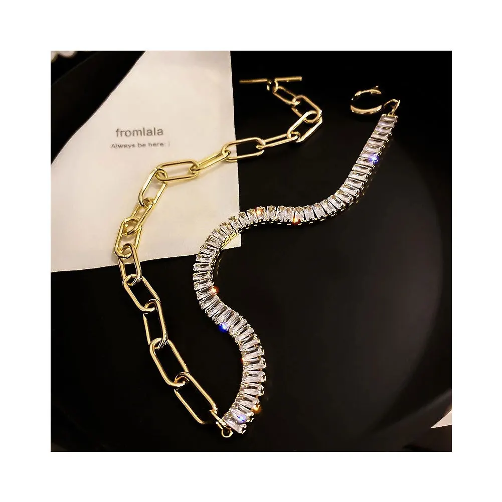 

Женское Ожерелье-чокер с кристаллами, элегантное Ювелирное Украшение из разноцветного акрилового циркония, металлическая цепочка с соедин...