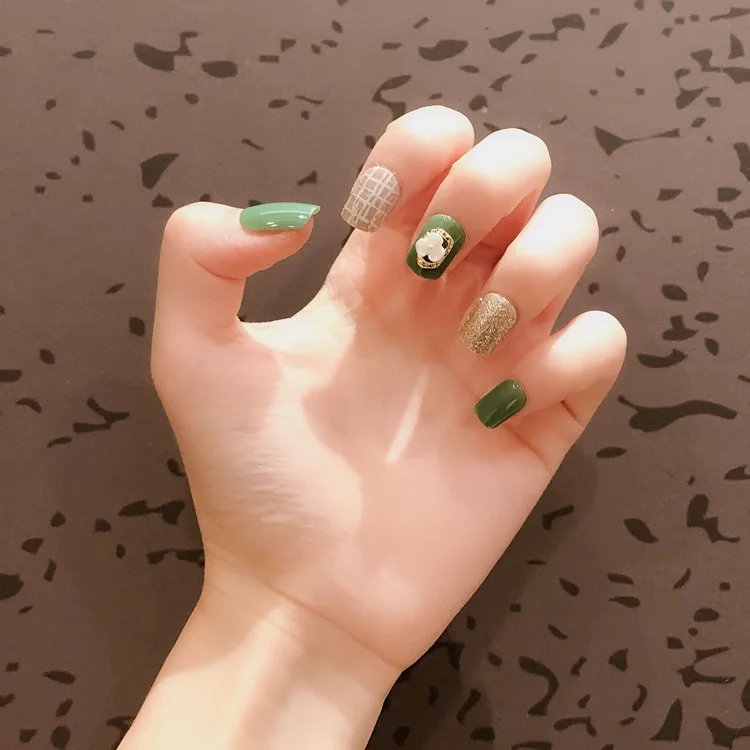 

24pcs/Set Waterproof Long Coffin Fake Nails Fashion Design Full Nail Art Tips Artificial False Nails Acrylic Nail Set