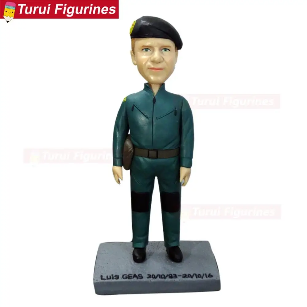 Выполненные на заказ скульптуры из фото выполненные армейский солдат поплавок