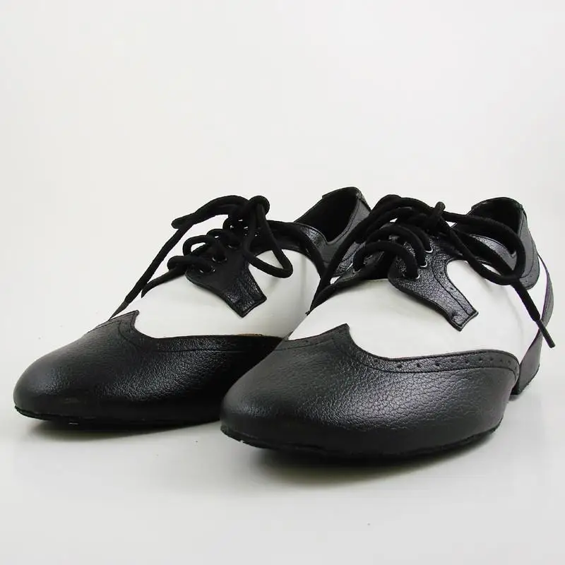 2022 New Style Men Latin Ballroom Dance Shoes Black White Leather Indoor 1.5inch Heel Bachata Latin Dance Shoes For Man