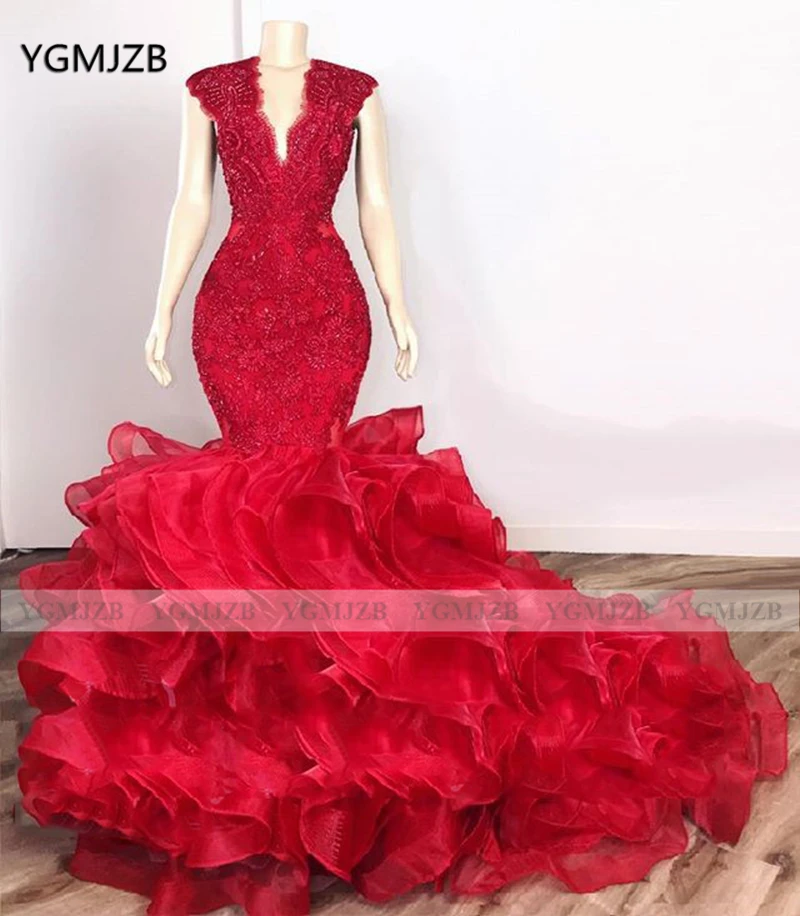 Red Mermaid Prom Dress 2020 V Neck Cap Sleeve Ruffles Beading Crystals Lace Prom Gown Women Formal Party Dress Evening Gowns