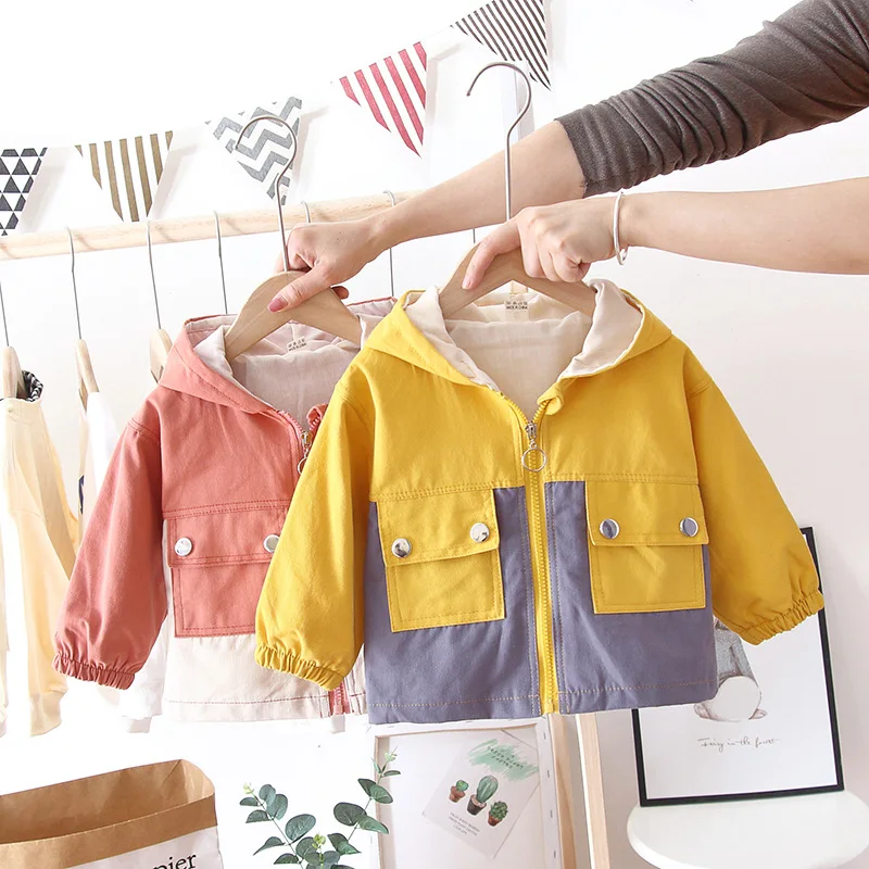 Детская одежда пальто 2020 новая весенняя модная ветровка с вышивкой и капюшоном