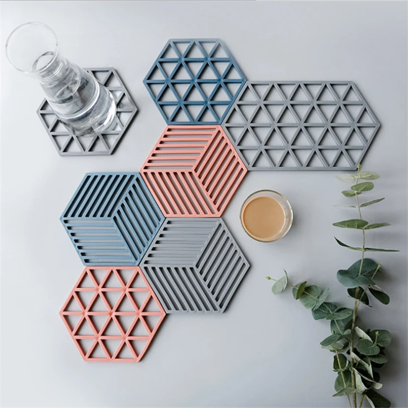 

5pcs Pvc Heat Resistant Mat Drink Cup Coasters Non-slip Pot Holder Table Placemat Kitchen Accessory Heat-insulating Pad Pot Mat