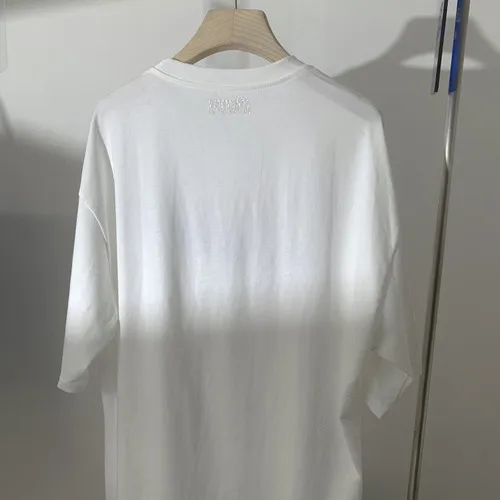 

white color Fashion Classic Brand Luxury Designer Versatile stereoscopic big Letter logo Loose Women Men long T-shirt tee V1