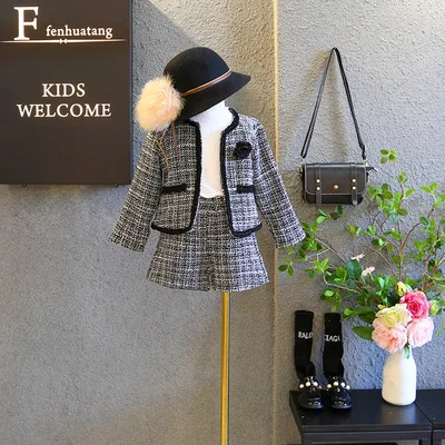 

2018 thick jacket+shorts 2pcs baby autumn clothes plaid style girl clothes set cotton princess girls outfirts children clothing