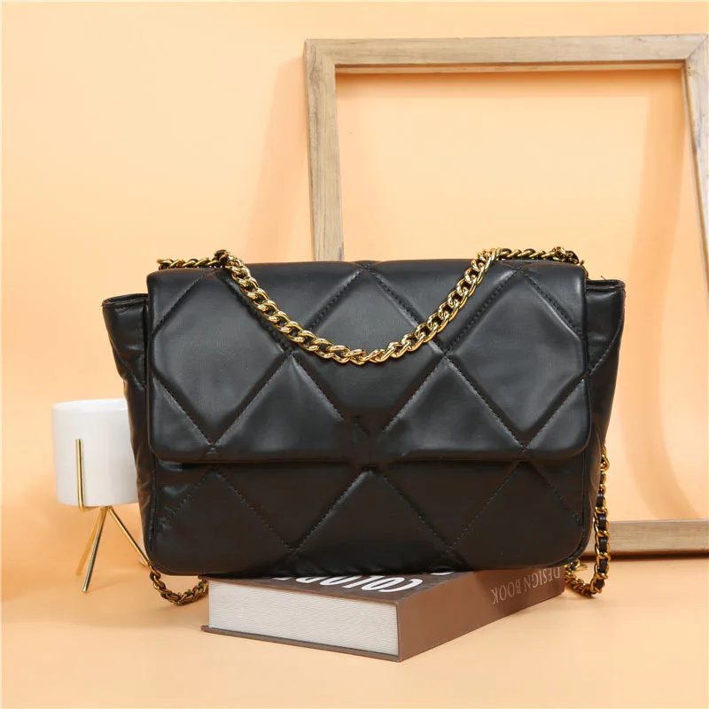 

New Fashion Luxury Designer Brand PU Leather Gold Chain Woman Shoulder Chain Bag Crossbody Bag Bosla