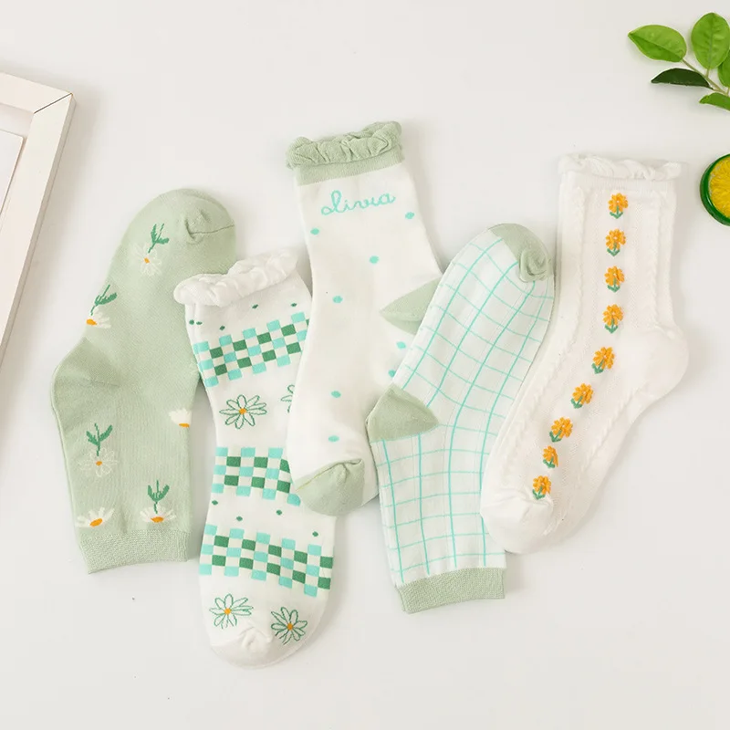 

Spring and Summer Kawaii Harajuku Ventilate Woman Socks Cotton Green Lace In The Cylinder Socks Women