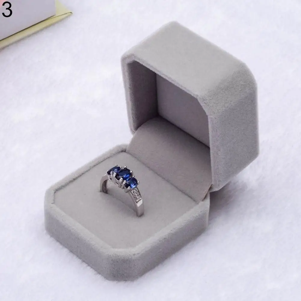 

80% HOT SALES !!! Velvet Engagement Wedding Earring Ring Pendant Jewelry Display Box Gift Case