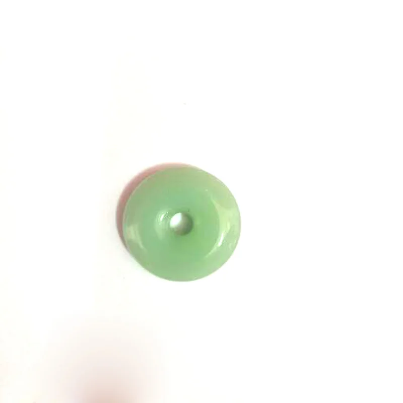 

Fine jewelry New jade safety button Emerald Amulet lucky pendant