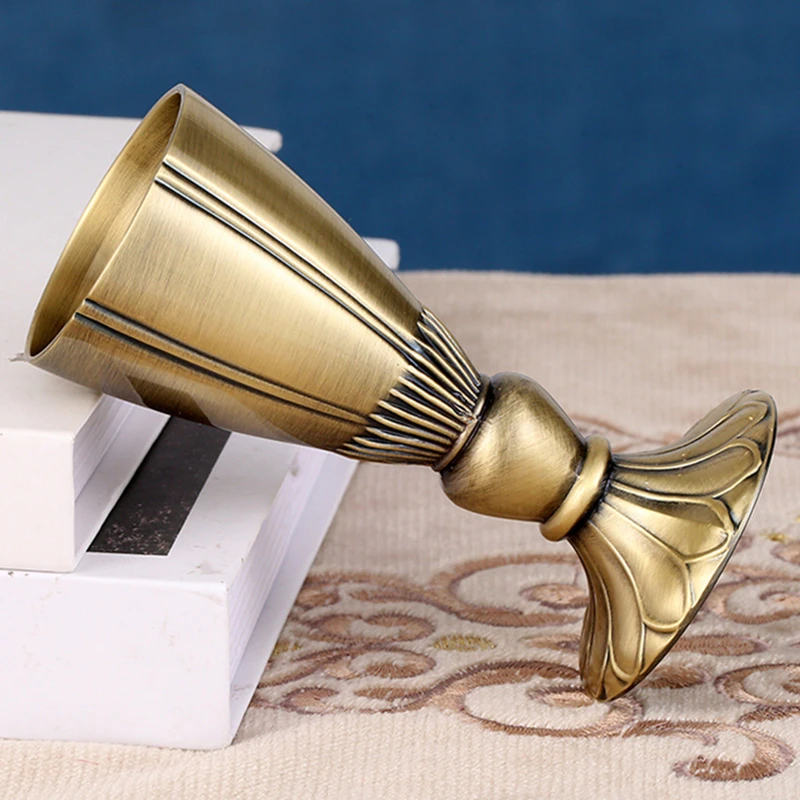 Винтажный стеклянный бокал для вина и водки 25 мл |