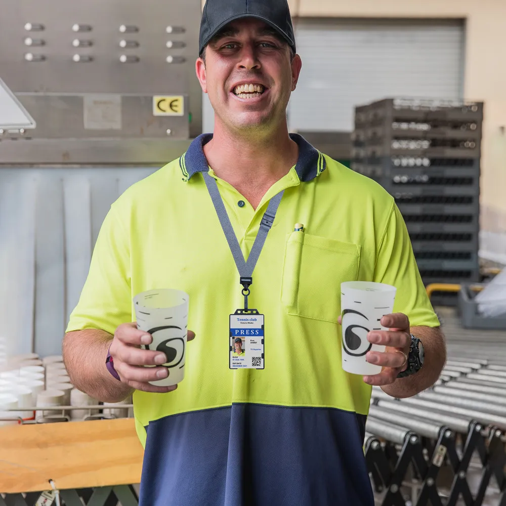 Чехол Bestom для рабочего удостоверения личности сотрудника с ремешком