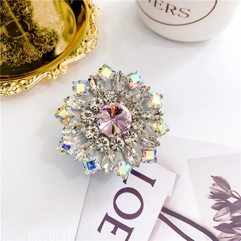 

South Korea's New Mobile Phone Rhinestone Holder Luxury High-End Gem Holder Expanding Phone Grip For Iphone Phone Accessories