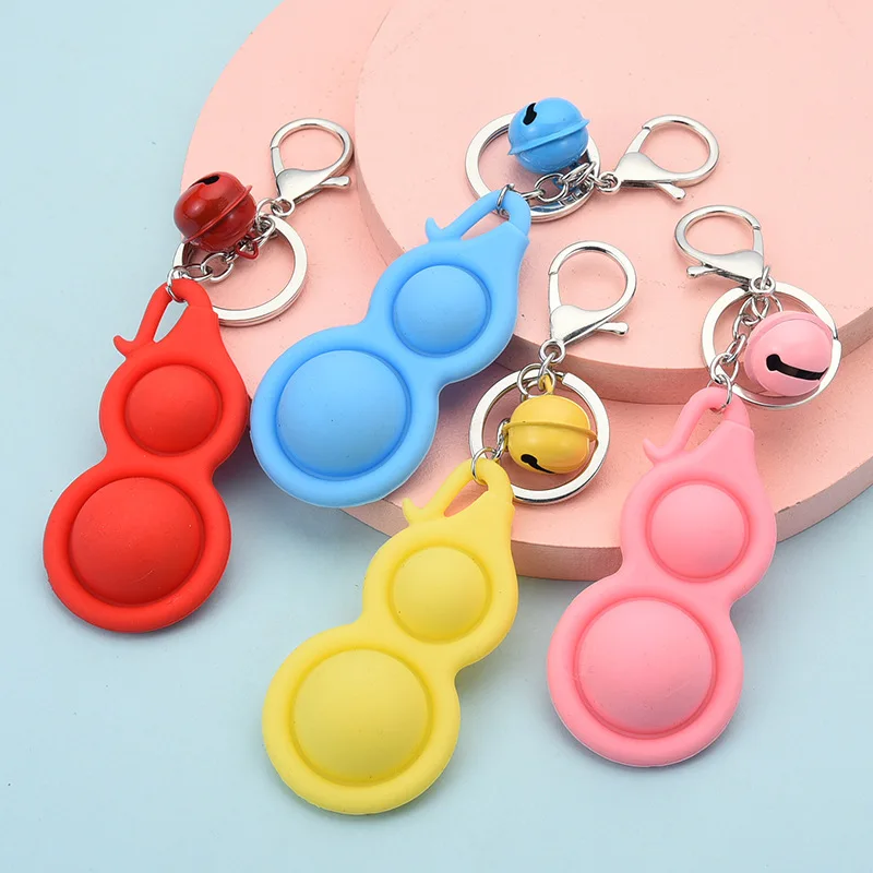 

Creative Rodent Control Pioneer Keychain Soft Silicone Press Rebound Stress Reliever Gourd Bag Pendant Accessories Holiday Gift