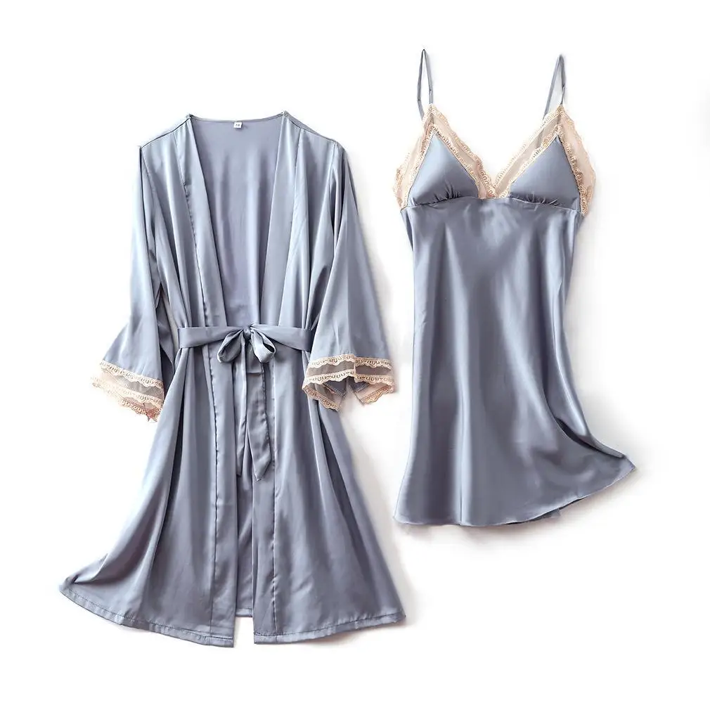 

Комплект атласного свадебного халата, свободная повседневная одежда для сна, ночная рубашка для невесты и подружки невесты, пикантная круж...