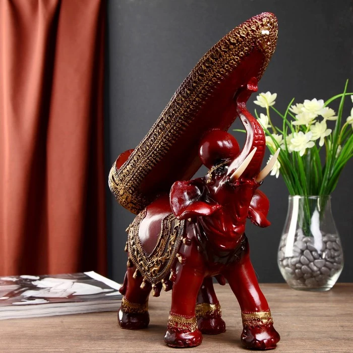 Фигурка подставка под бутылку &quotСлон с попоной кисточками&quot| |