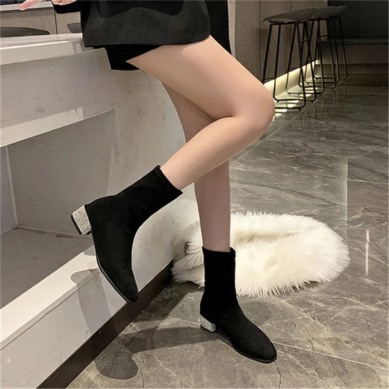 Women Boots Round Toe Women's Boots Shoes 2021New Fashion Slip On Woman Boots 4cm Heel With Plush 35-39
