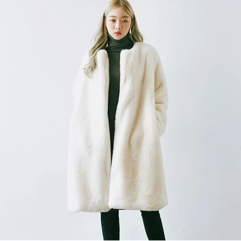 

2022 Fashion Faux Fur Jacket Women Winter Coat Thick Warm Fur Jackets Streetwear Long Loose Soft Lamb Fur Outerwear Female