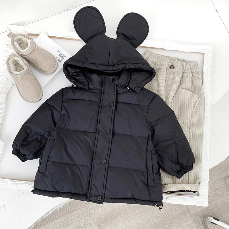 Детский однотонный пуховик с капюшоном и большими ушками |