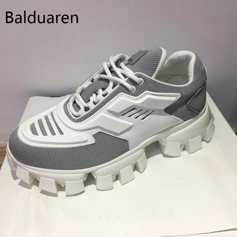 

Badauren Free Shipping Luxury Brand Men Sneakers Lace Up Sports Shoes Air Mesh Women Mules Shoes Casual Flats Lovers Runners