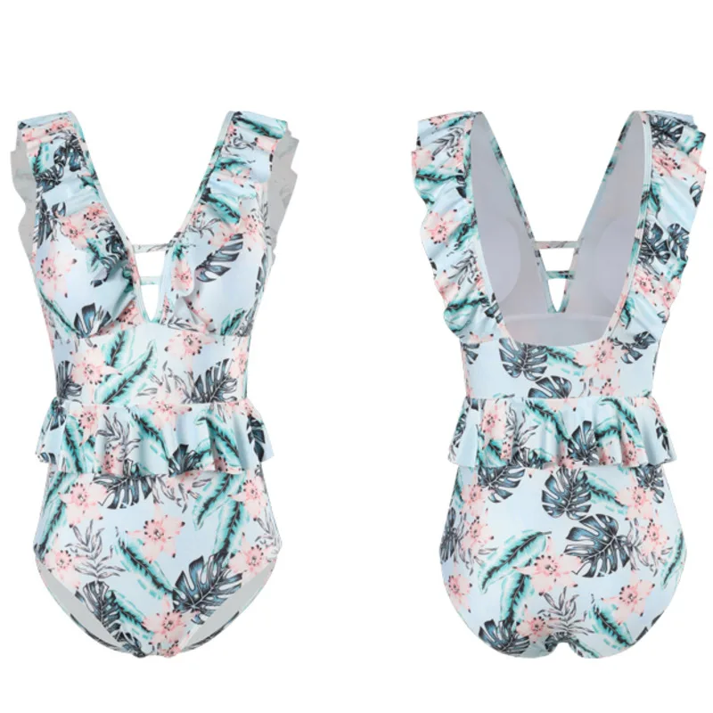 

С оборками и низким вырезом на спине Одна деталь Плавание костюм Для женщин сексуальный v-образный вырез с рюшами купальник-монокини Плаван...