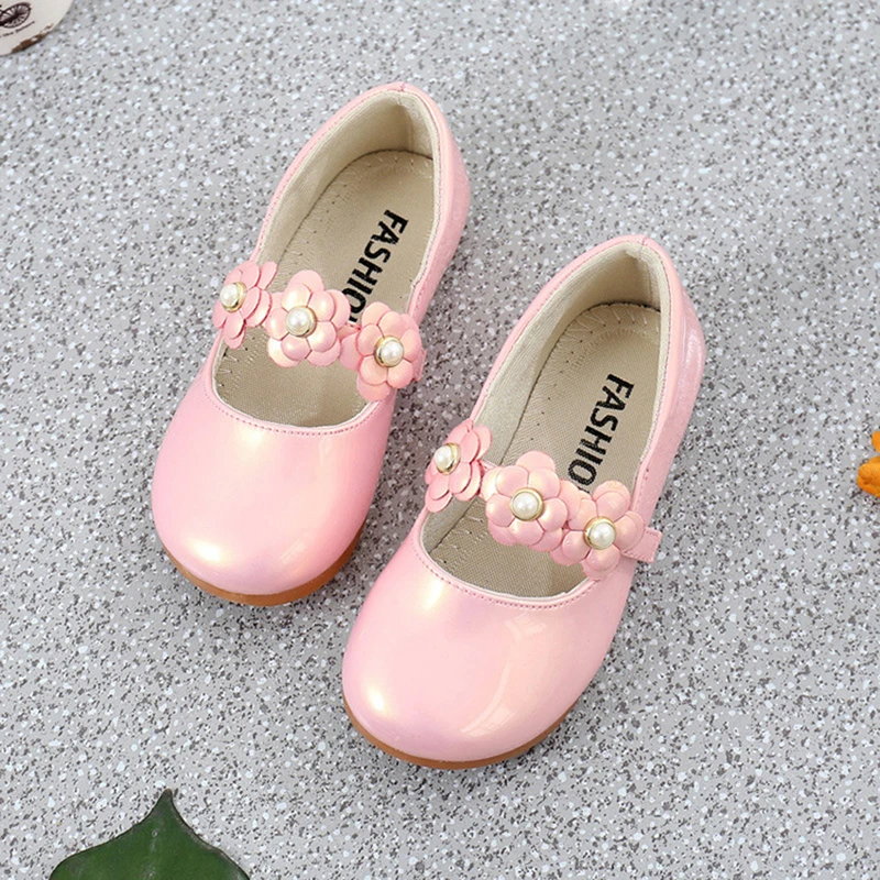 

Flower Children Kids Pink White Black Pearls Beading Leather Princess Shoes For Big Girls School Wedding Party Shoes New 2020